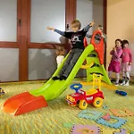 Hotel Wellness Alexandra 3*